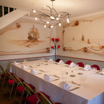 Salle Surcouf Restaurant pour Repas de famille, Réunion, Séminaire